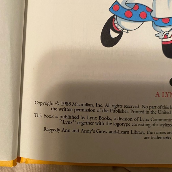 VINTAGE RAGGEDY ANN & ANDY HARD COVER SET OF 8 - Picture 12 of 16